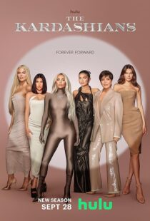 دانلود سریال The Kardashians332879-1526115467