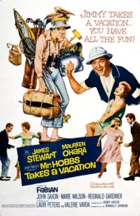 دانلود فیلم Mr. Hobbs Takes a Vacation 1962424193-361490731